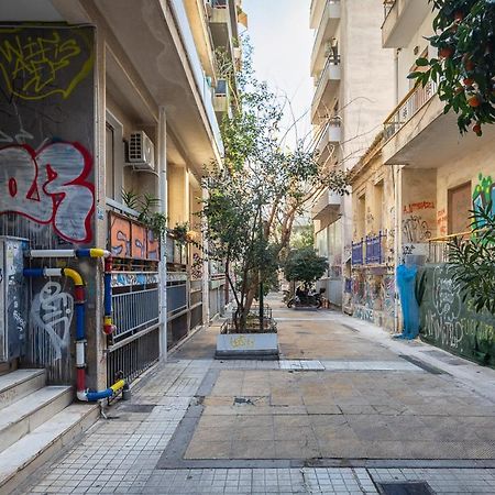 Comfort Aparment In Exarcheia Atenas Exterior foto